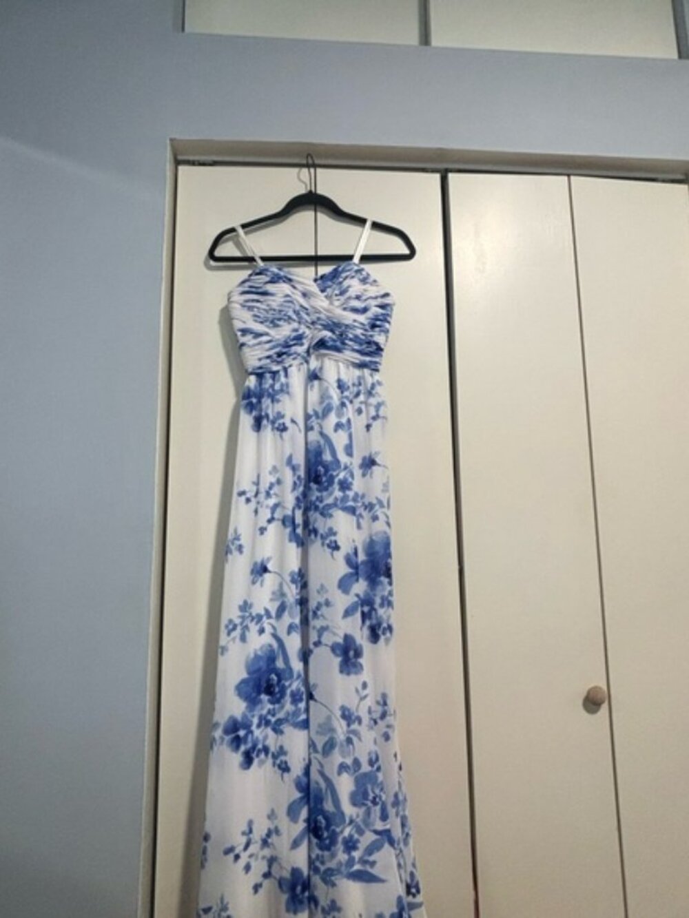 Lauren Ralph Lauren White and Blue Floral Strapless Evening Gown
